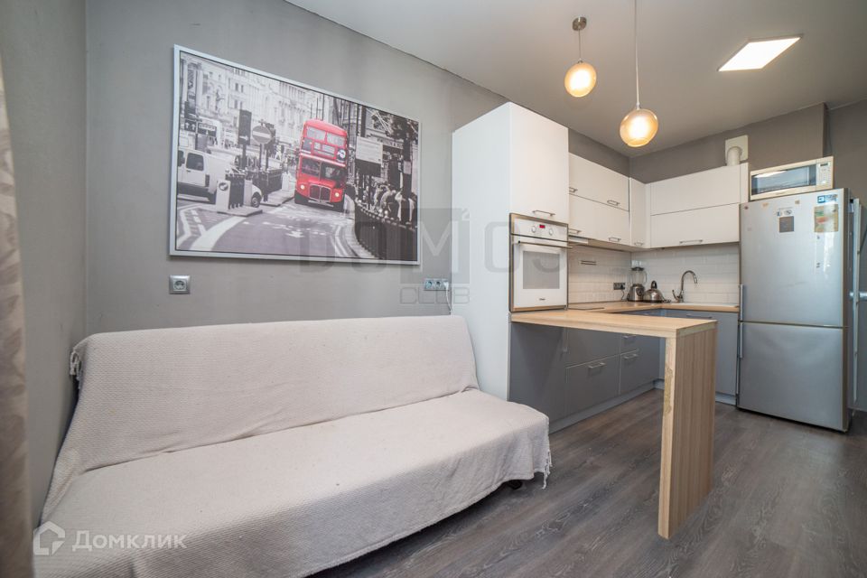 Продаётся 1-комнатная квартира, 48.7 м²