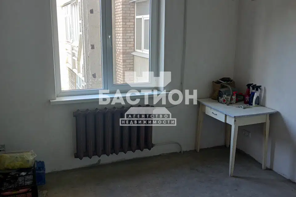 Продаётся 4-комнатная квартира, 85 м²