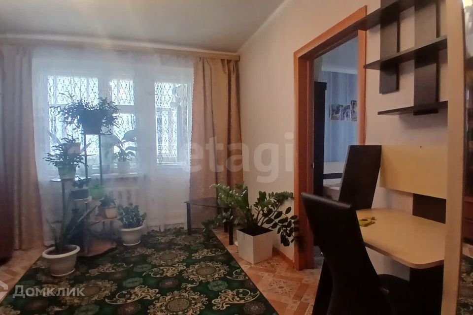Продаётся 3-комнатная квартира, 63.6 м²