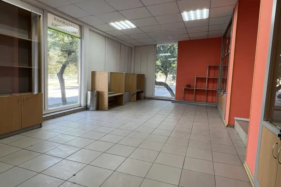 Продаётся торговое помещение, 70.3 м²