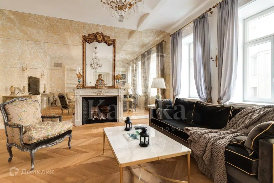 Продаётся 2-комнатная квартира, 105.8 м²