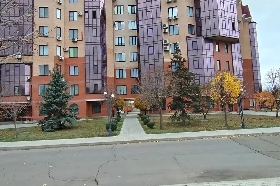 Продаётся 3-комнатная квартира, 92 м²