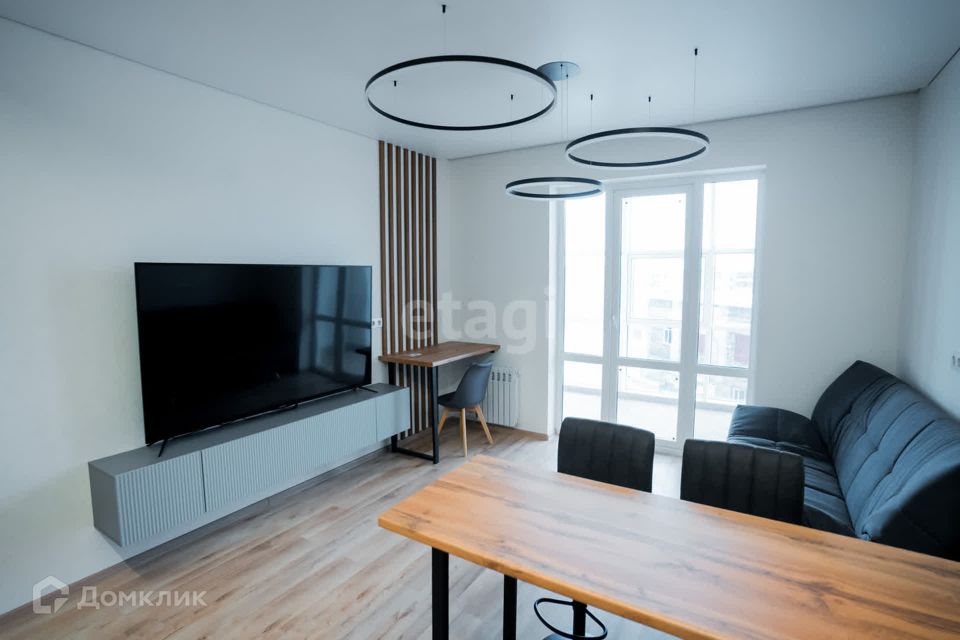 Продаётся 1-комнатная квартира, 47.3 м²