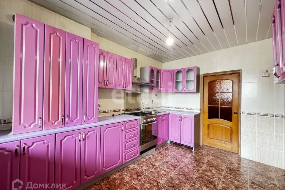 Сдаётся 2-комнатная квартира, 57.4 м²