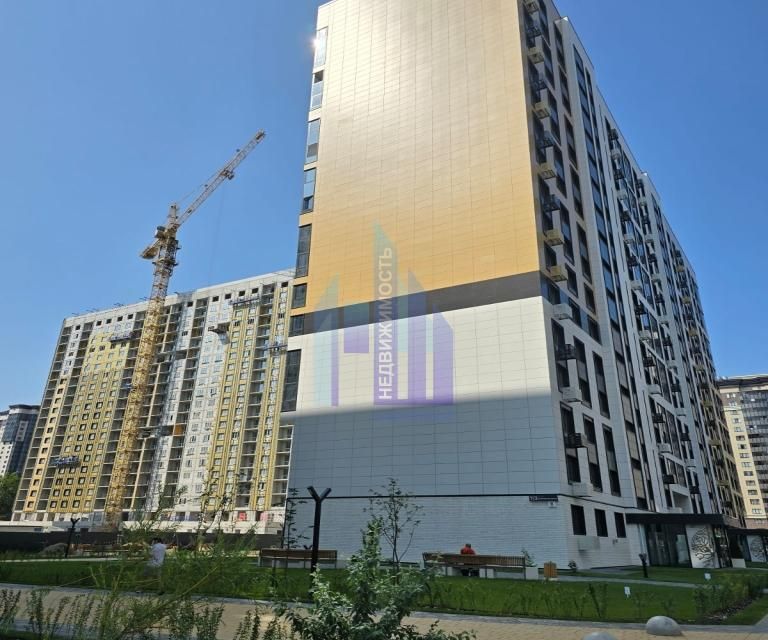 Продаётся 2-комнатная квартира, 77 м²