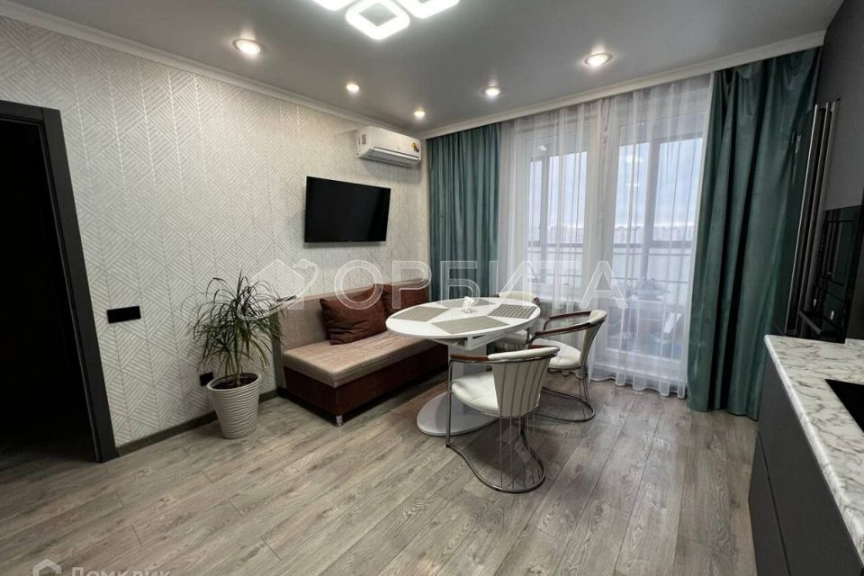Продаётся 3-комнатная квартира, 71.4 м²