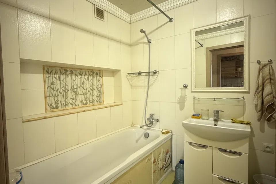 Продаётся 2-комнатная квартира, 48.2 м²