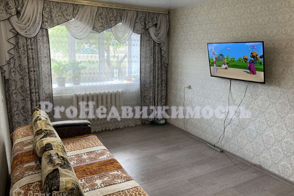Продаётся 2-комнатная квартира, 42.3 м²