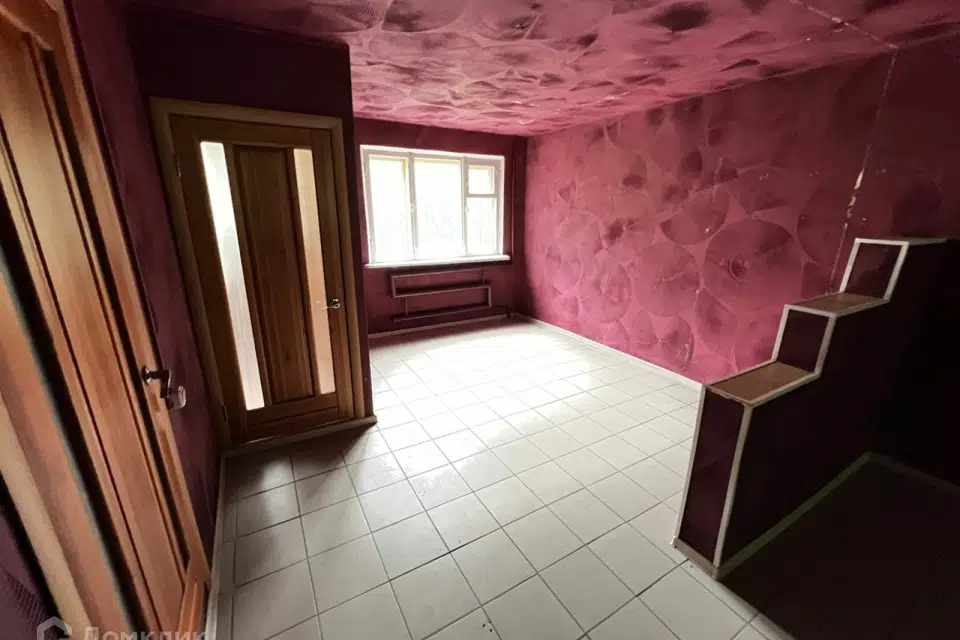 Продаётся 3-комнатная квартира, 56 м²