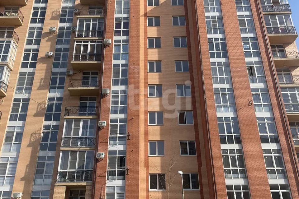 Продаётся 2-комнатная квартира, 81 м²