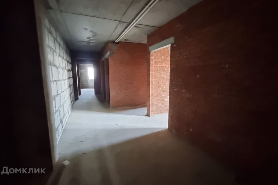 Продаётся 3-комнатная квартира, 110 м²