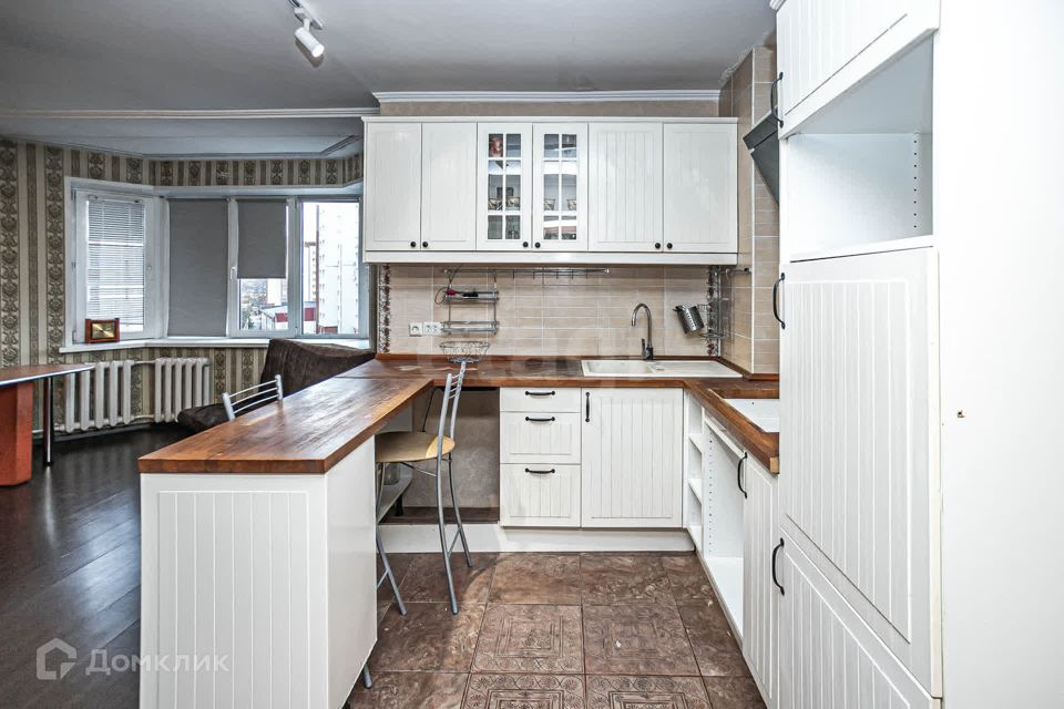 Продаётся 2-комнатная квартира, 74.8 м²