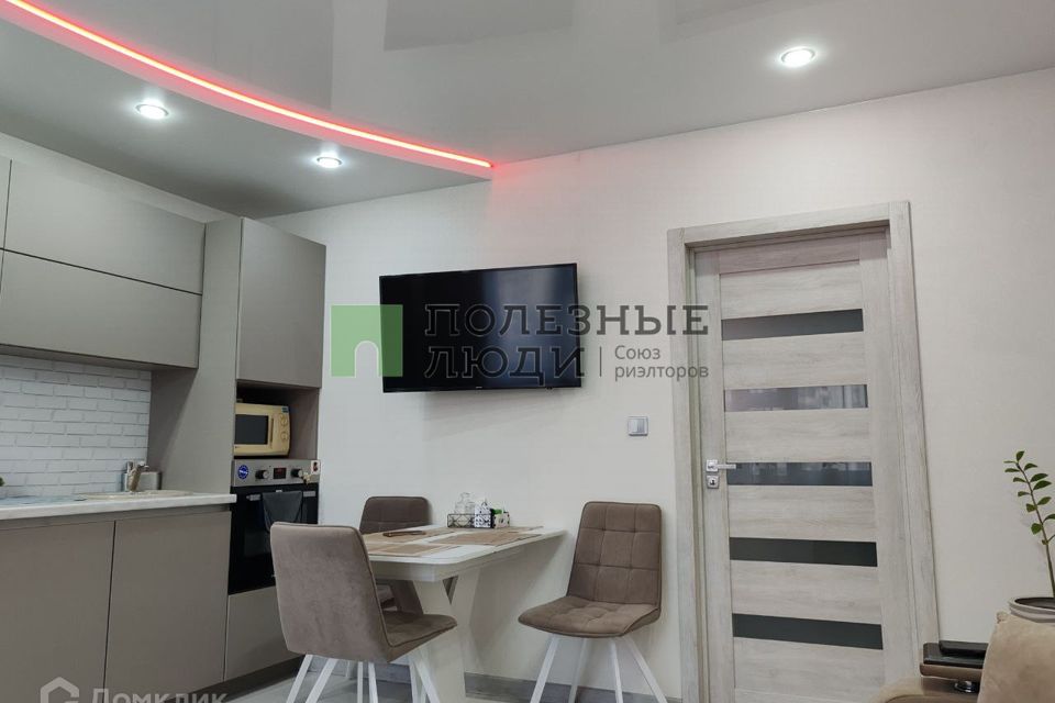 Продаётся 2-комнатная квартира, 62.5 м²