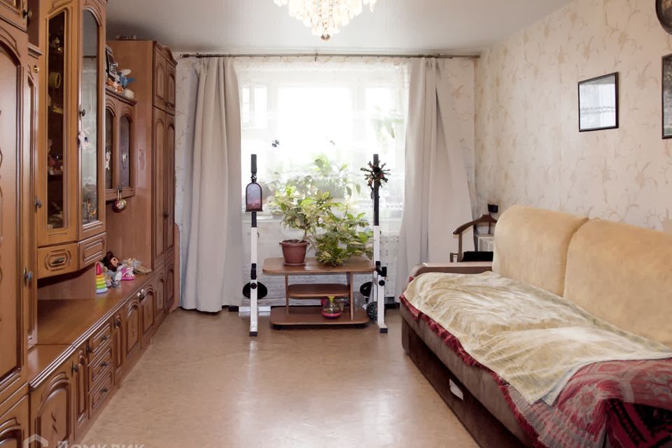 Продаётся 2-комнатная квартира, 57.8 м²