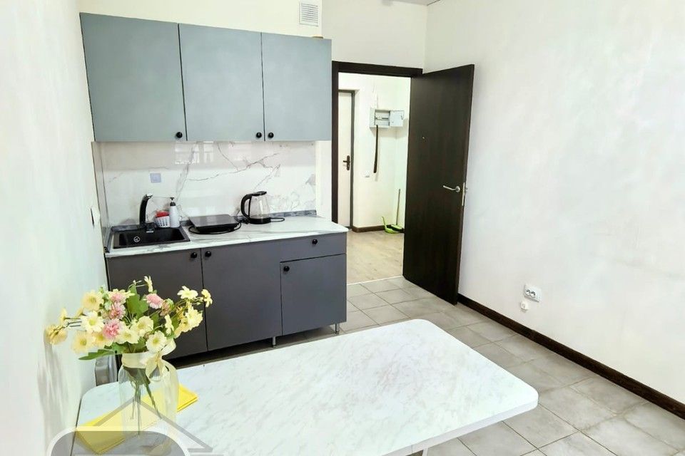 Продаётся 1-комнатная квартира, 32 м²