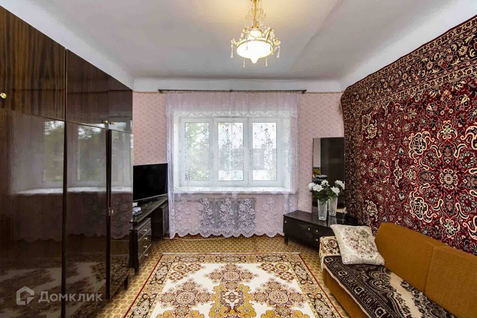 Продаётся 3-комнатная квартира, 77.2 м²