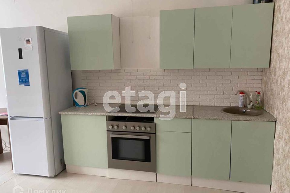 Сдаётся 2-комнатная квартира, 67 м²