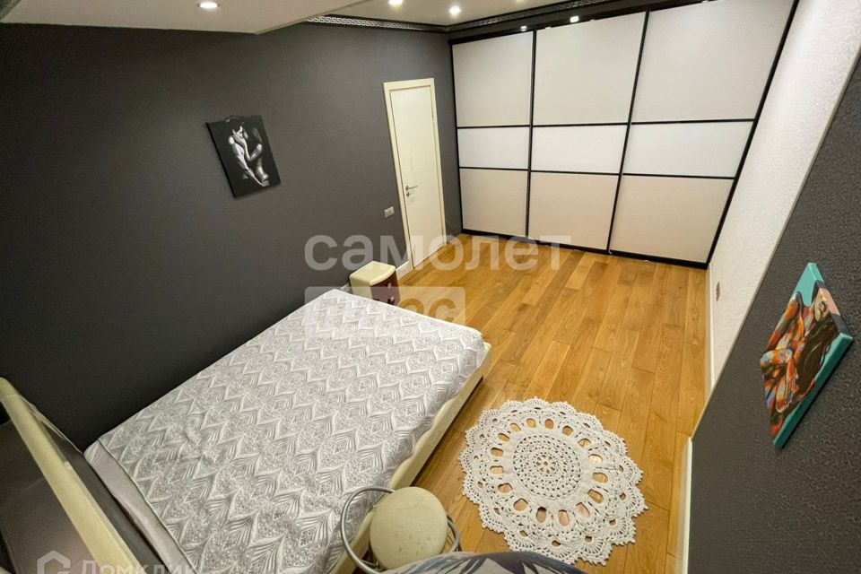Продаётся 2-комнатная квартира, 53.3 м²