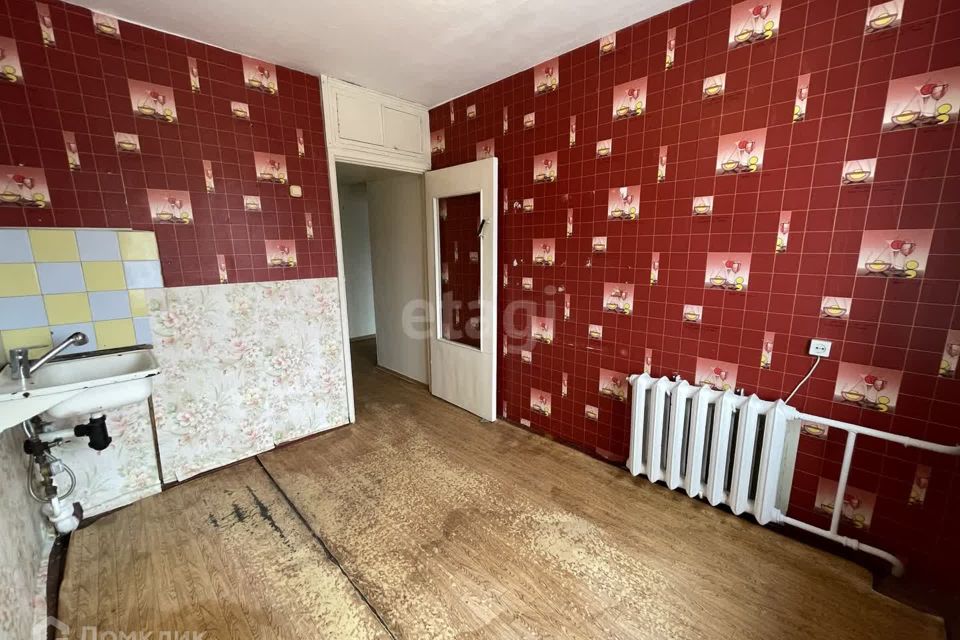Продаётся 3-комнатная квартира, 63.3 м²