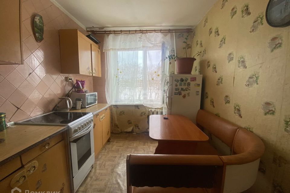 Продаётся 4-комнатная квартира, 75.5 м²