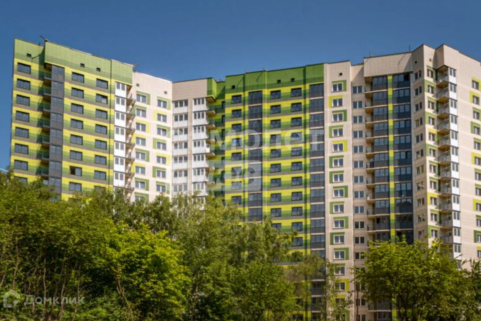 Продаётся 1-комнатная квартира, 43.1 м²