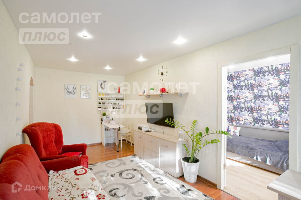 Продаётся 3-комнатная квартира, 54.4 м²