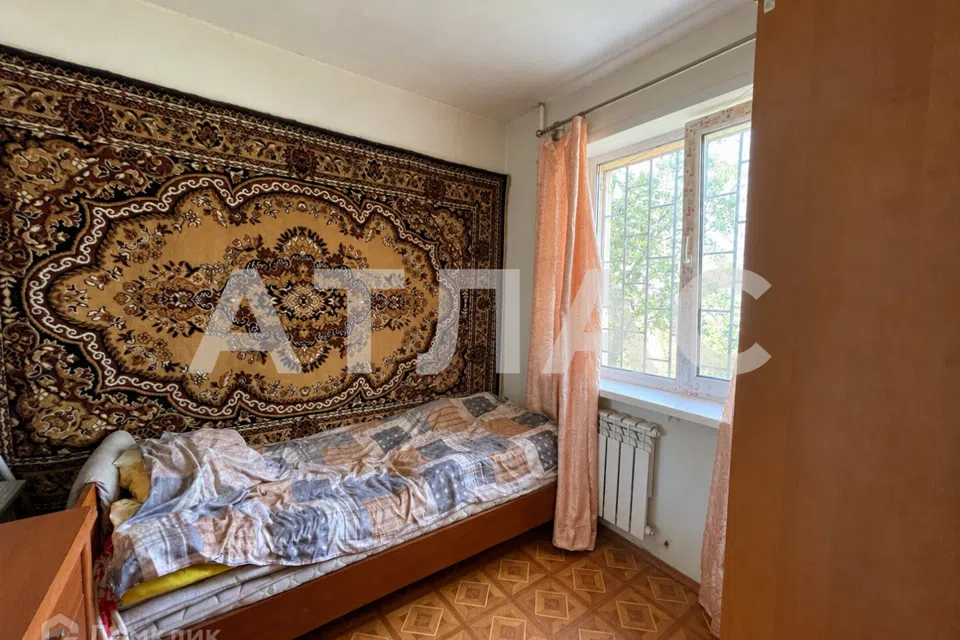 Продаётся 3-комнатная квартира, 44 м²