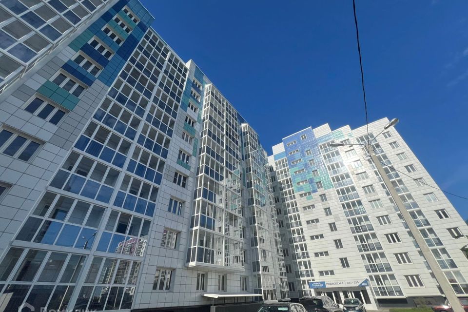 Продаётся 2-комнатная квартира, 61.5 м²