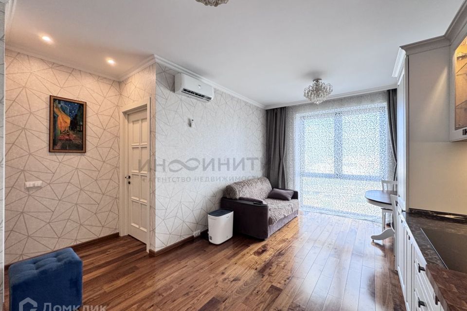 Продаётся 1-комнатная квартира, 38.2 м²