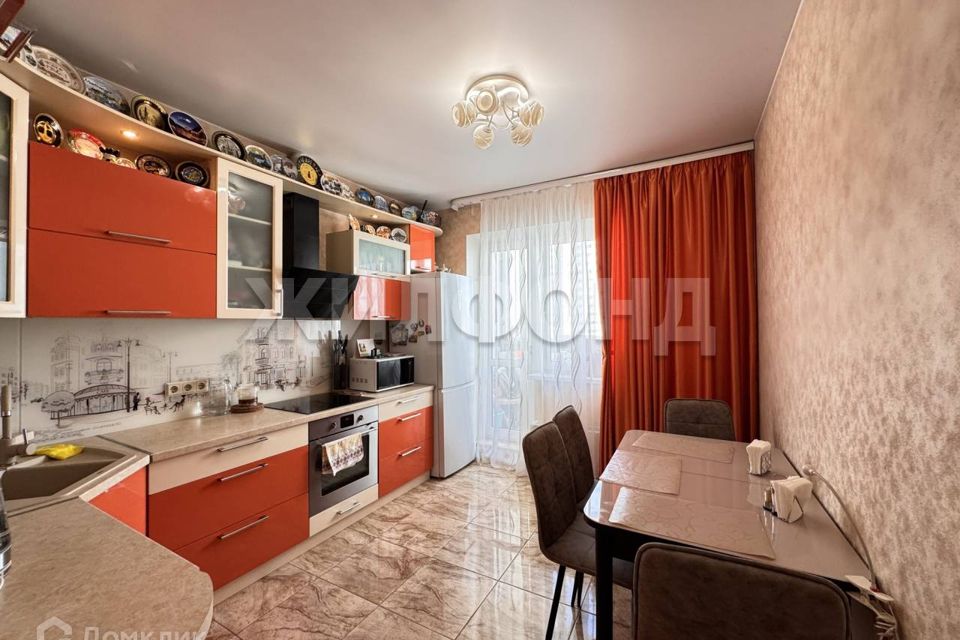 Продаётся 3-комнатная квартира, 92.5 м²