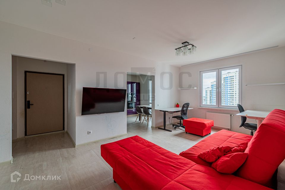 Продаётся 3-комнатная квартира, 76 м²