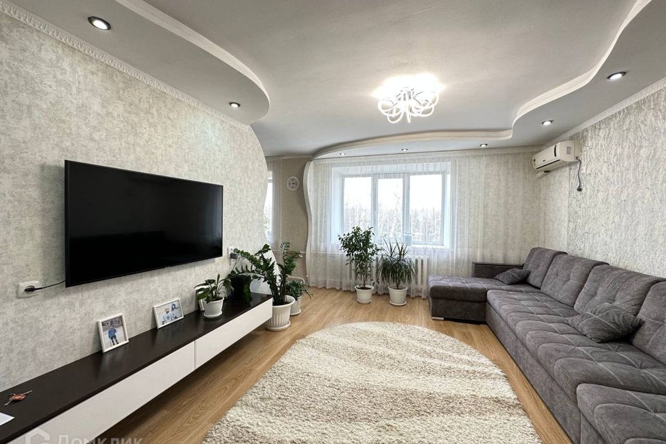 Продаётся 4-комнатная квартира, 78.7 м²
