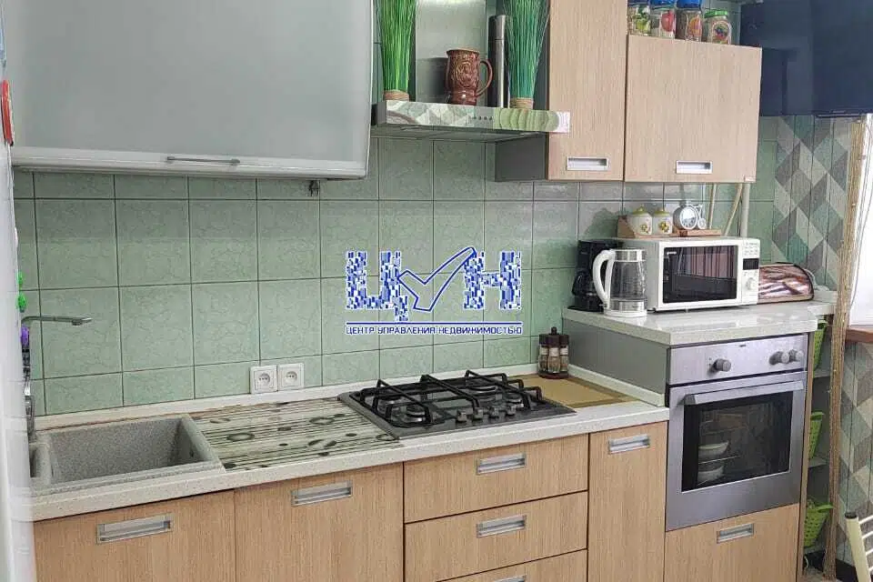 Продаётся 2-комнатная квартира, 55.7 м²