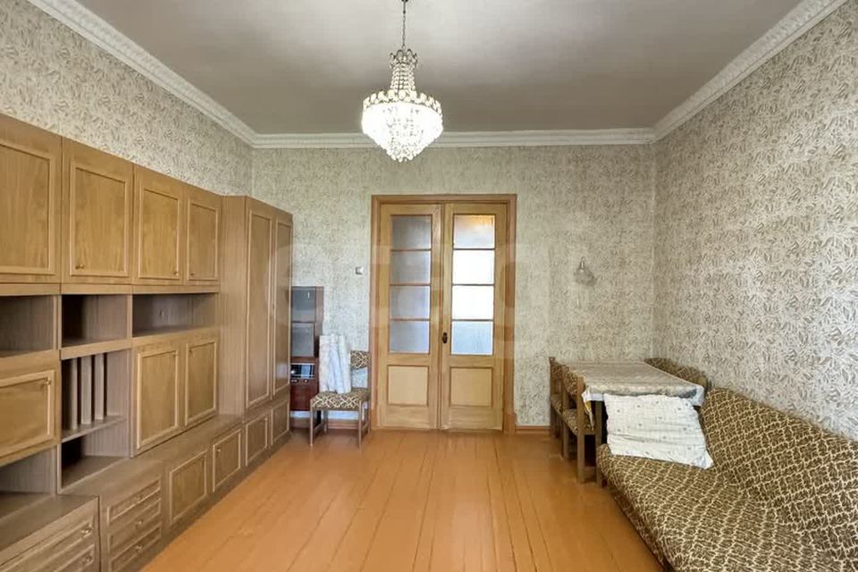 Продаётся 3-комнатная квартира, 77.4 м²