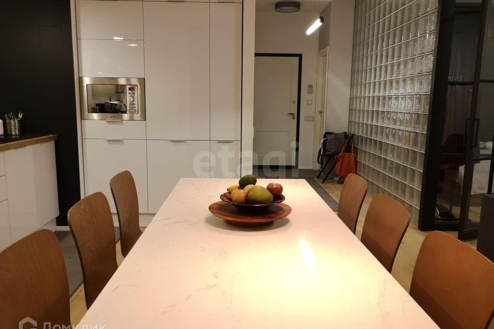 Продаётся студия, 60.7 м²