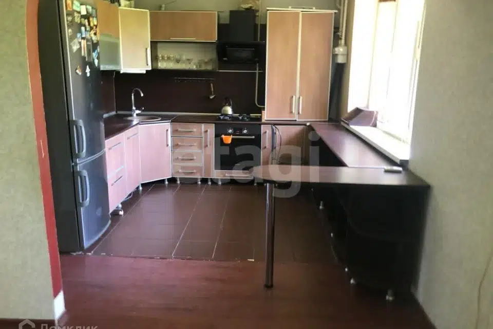 Продаётся 3-комнатная квартира, 87.6 м²