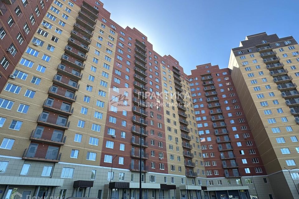 Продаётся 2-комнатная квартира, 71.3 м²