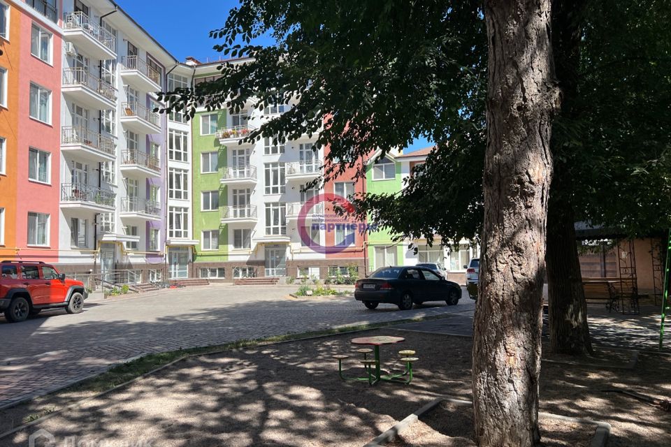 Продаётся 2-комнатная квартира, 69.7 м²