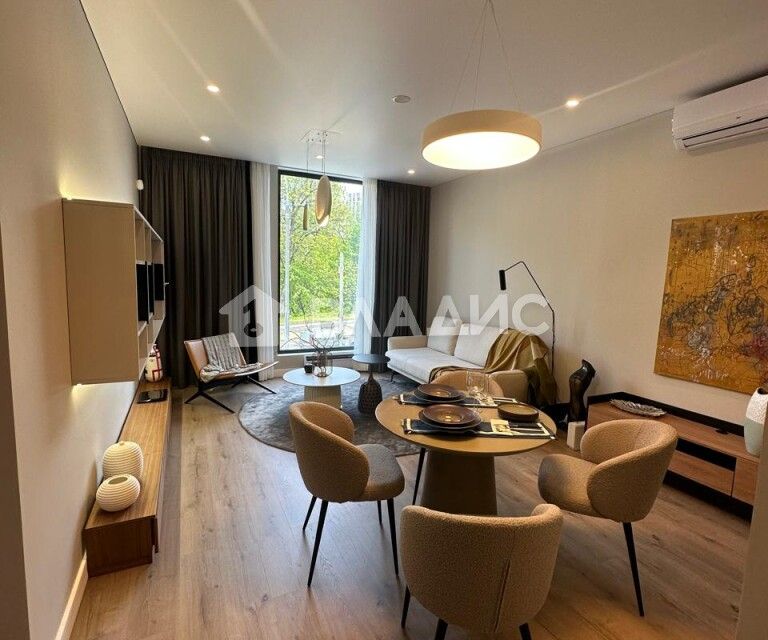 Продаётся 3-комнатная квартира, 53.9 м²