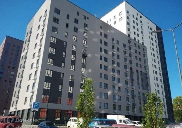 Продаётся 3-комнатная квартира, 108.2 м²
