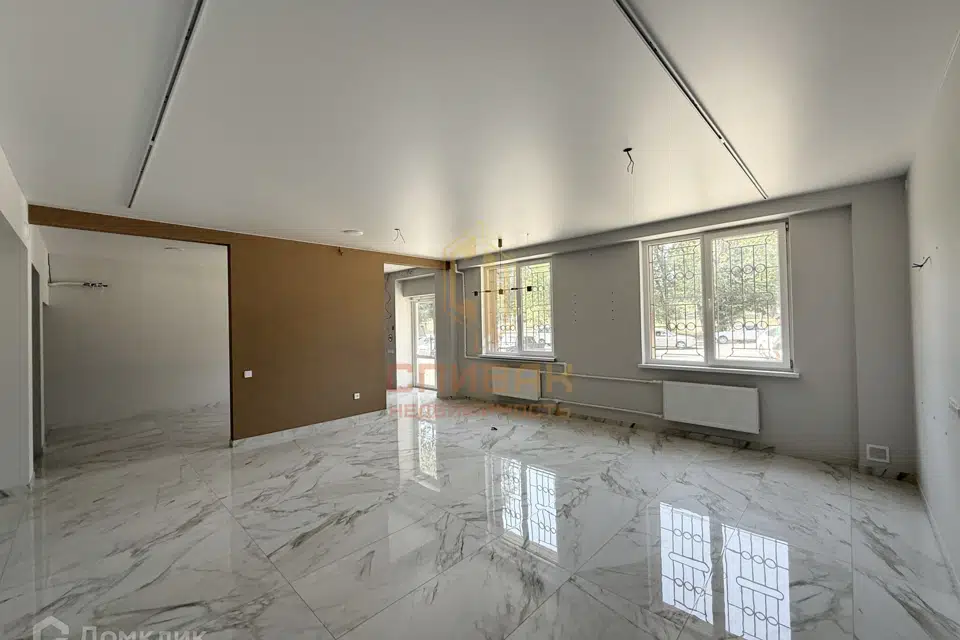 Сдаётся офис, 115.6 м²