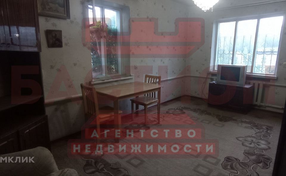 Продаётся 3-этажный дом, 98 м²