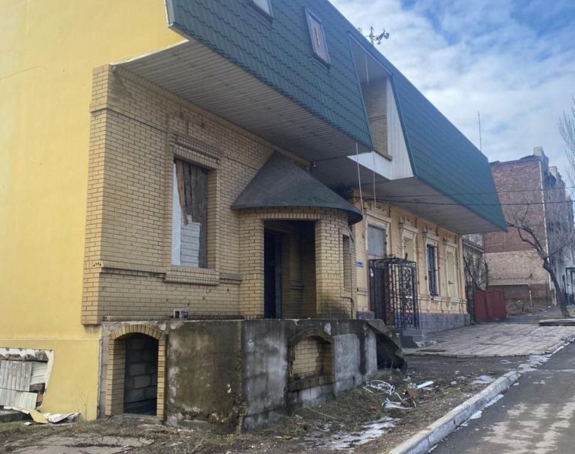 Продаётся помещение своб. назначения, 230 м²