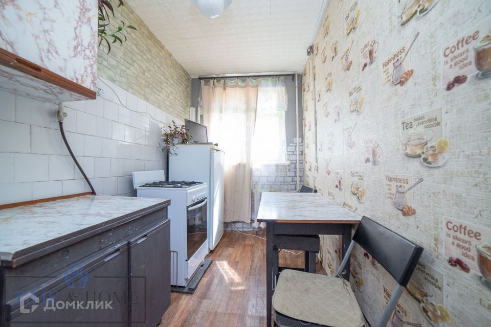 Продаётся 3-комнатная квартира, 57.9 м²