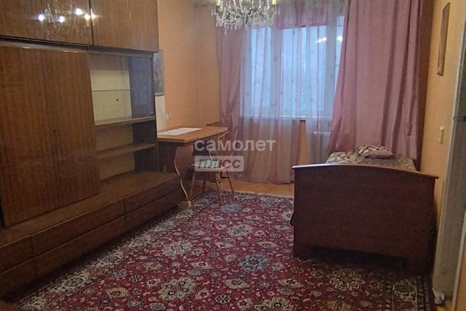 Продаётся 3-комнатная квартира, 60.1 м²