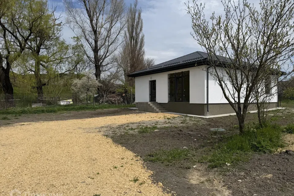 Продаётся 1-этажный дом, 100 м²