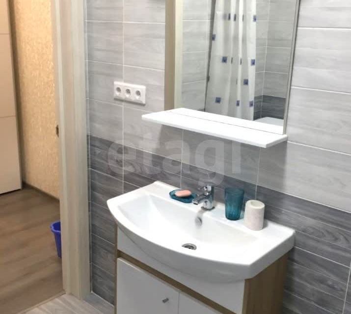 Продаётся 1-комнатная квартира, 35.5 м²