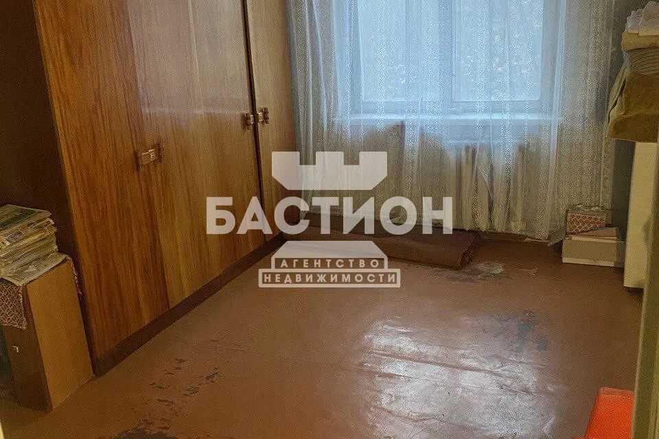 Продаётся 4-комнатная квартира, 81 м²