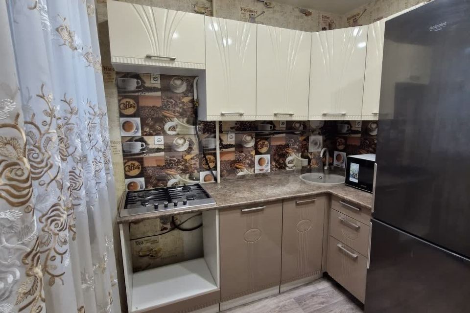 Продаётся 2-комнатная квартира, 43.6 м²