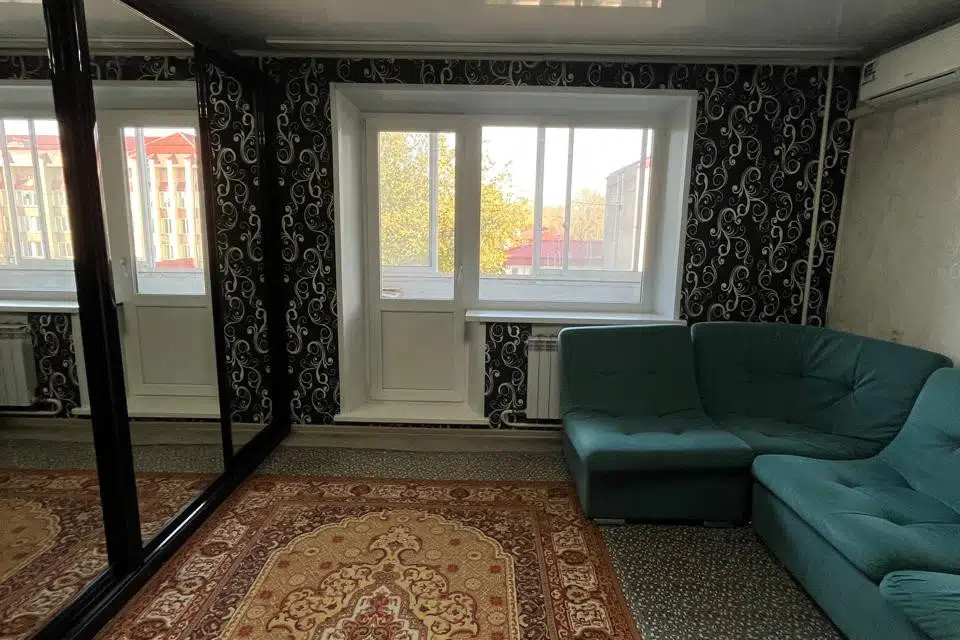 Сдаётся 2-комнатная квартира, 52 м²